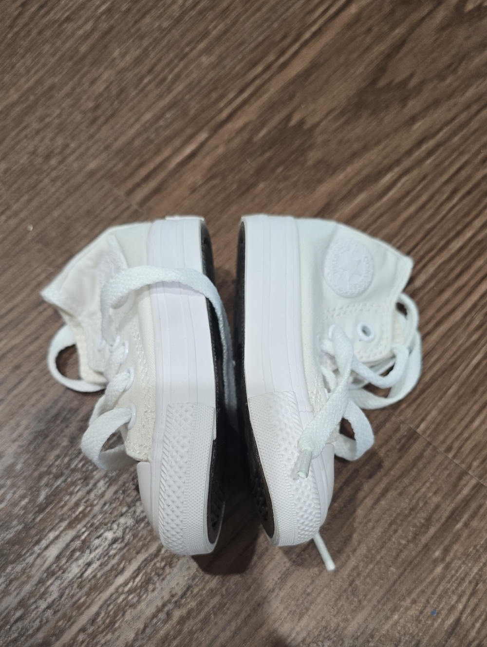 Converse Baby White Low-Top Canvas Sneakers 3